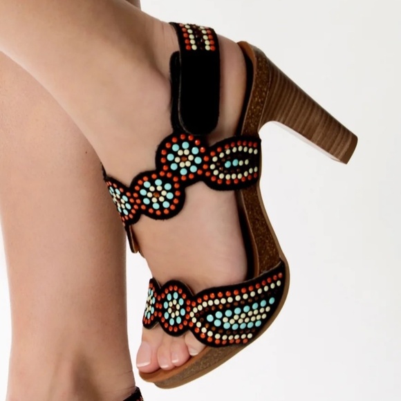 Alora (formerly European Heels) Santa Fe 3 1/2" Sz 39 (US 9) Gently used - Picture 1 of 8